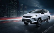 โตโยต้า Toyota Fortuner 2.4 Legender 4WD AT ปี 2023