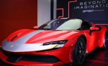 เฟอร์รารี่ Ferrari-SF90 Stradale V8-ปี 2020