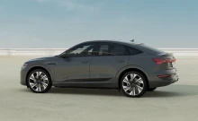 อาวดี้ Audi Q8 Sportback e-tron 50 quattro S line ปี 2023