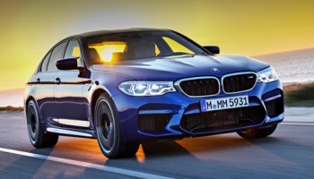 เผยสปอร์ตซีดานหรู BMW M5 ใหม่ ขับเคลื่อน 4 ล้อ ขุมพลัง V8 ก่อนเปิดจริงในงานมอเตอร์โชว์ 2018