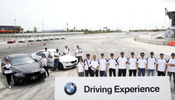 สัมผัสประสบการณ์การขับเหนือระดับกับ BMW Driving Experience 2016