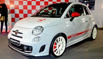 Empire Motor Sport เปิดตัวชุดแต่ง Abarth (อาบาร์ธ) ครั้งแรกที่งาน บางกอก อินเตอร์เนชั่นแนล ออโต ซาลอน 2015