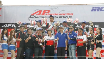 "ประวิทย์" ซิ่งจากโพลฯ ยึดแชมป์ CBR300R เปิดสนาม "เอ.พี. ฮอนด้า เรซซิ่ง แชมเปี้ยนชิพ"