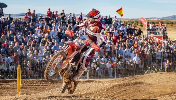 ทิม ไกเซอร์ บิด Honda CRF450R คว้าอันดับ 2 ของโลกในตารางแชมเปี้ยนชิพ ด้วยผลงานดับเบิ้ลโพเดียมในสนามสุดท้ายที่สเปน