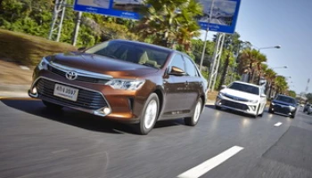 ทดสอบ Toyota Camry 2.0 G Extremo 2015 ปรับใหม่ หรู หล่อ และทรงพลังขึ้นด้วยเครื่องยนต์ใหม่