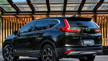 Honda ครองอันดับหนึ่งยอดขายรถยนต์นั่งส่วนบุคคลครึ่งปีแรก 2560