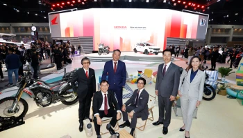 Honda เปิดตัวไลน์อัปจักรยานยนต์ครบทุกสไตล์ถึง 9 รุ่น นำโดย New Honda CUV e: และบิ๊กสกู๊ตเตอร์อย่าง New Forza750 พร้อมดีลแรงสุดเร้าใจใน Motor Show 2025