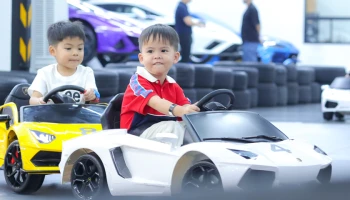 เรนาสโซ มอเตอร์ ฉลองวันเด็กสุดหรรษา เสิร์ฟความสนุกอย่างสร้างสรรค์ ในงาน LAMBORGHINI BANGKOK FAMIGLIA DAY 2025