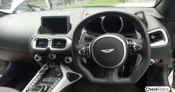 รูปภาพ แอสตัน มาร์ติน Aston Martin Vantage Coupe ปี 2018