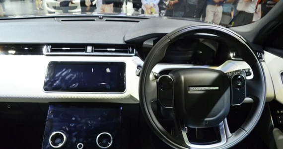 รูปภาพ แลนด์โรเวอร์ Land Rover-Range Rover Velar HSE-ปี 2017