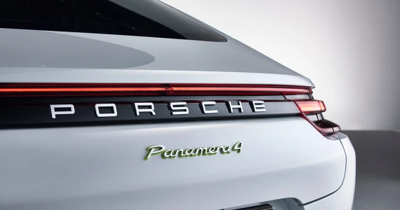 รูปภาพ ปอร์เช่ Porsche-Panamera 4 E-Hybrid Sport Turismo-ปี 2019