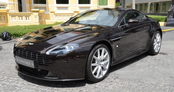 รูปภาพ แอสตัน มาร์ติน Aston Martin Vantage S ปี 2013