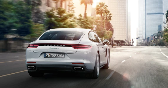 รูปภาพ ปอร์เช่ Porsche-Panamera 4 E-Hybrid Sport Turismo-ปี 2019
