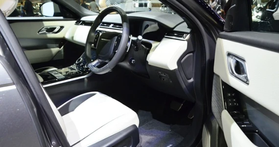 รูปภาพ แลนด์โรเวอร์ Land Rover-Range Rover Velar HSE-ปี 2017