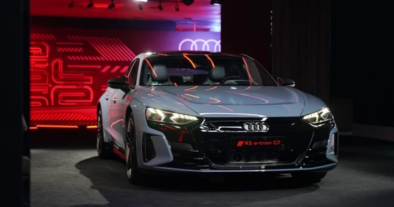 รูปภาพ อาวดี้ Audi e-tron GT quattro ปี 2021
