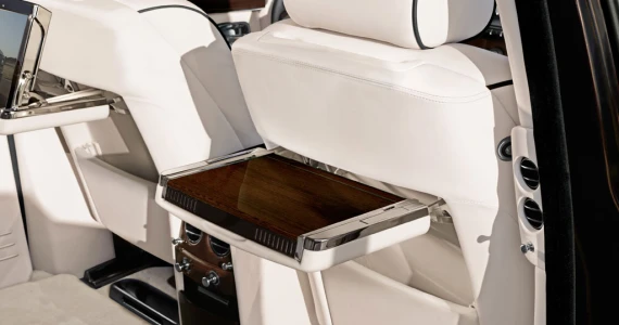รูปภาพ โรลส์-รอยซ์ Rolls-Royce-Phantom Series II LWB-ปี 2012