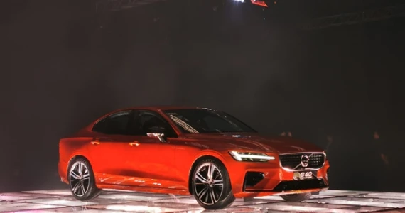 รูปภาพ วอลโว่ Volvo S60 T8 Twin Engine AWD Momentum ปี 2020
