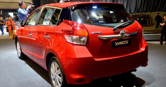 รูปภาพ โตโยต้า Toyota Yaris 1.2 G ปี 2013