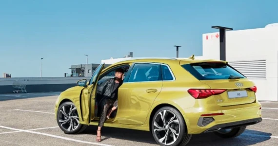รูปภาพ อาวดี้ Audi A3 Sportback 35 TFSI S line ปี 2022