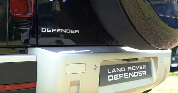รูปภาพ แลนด์โรเวอร์ Land Rover Defender 130 HSE 3.0 Diesel ปี 2022