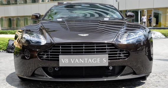รูปภาพ แอสตัน มาร์ติน Aston Martin Vantage S ปี 2013