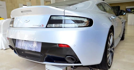 รูปภาพ แอสตัน มาร์ติน Aston Martin Vantage S ปี 2014