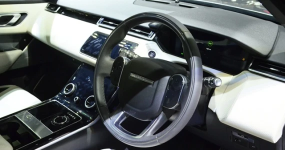 รูปภาพ แลนด์โรเวอร์ Land Rover-Range Rover Velar HSE-ปี 2017
