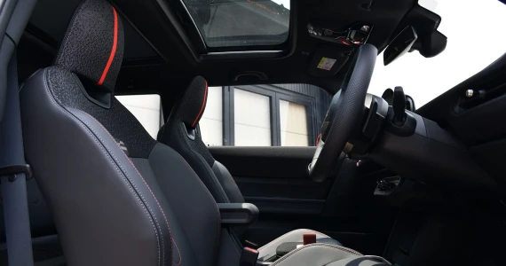 รูปภาพ มินิ Mini John Cooper Works 3-Door Hatch ปี 2025