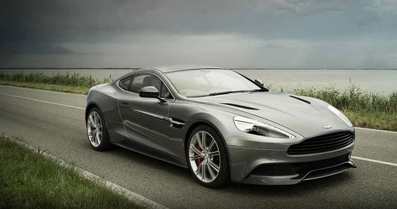 รูปภาพ แอสตัน มาร์ติน Aston Martin Vanquish Coupe ปี 2013