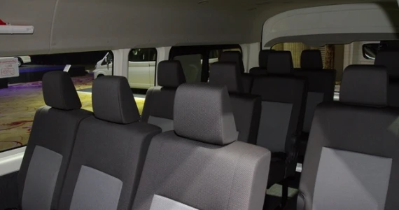 รูปภาพ โตโยต้า Toyota Commuter 2.8 AT ปี 2019