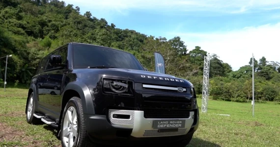 รูปภาพ แลนด์โรเวอร์ Land Rover Defender 130 HSE 3.0 Diesel ปี 2022