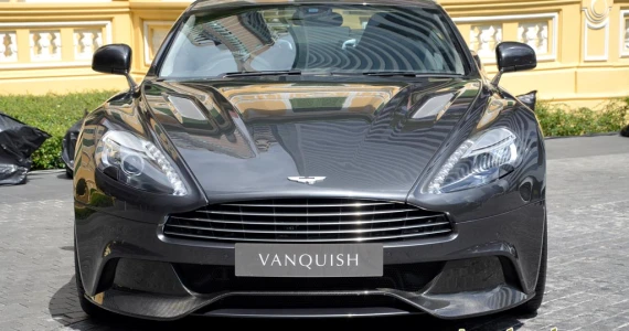 รูปภาพ แอสตัน มาร์ติน Aston Martin Vanquish Coupe ปี 2013