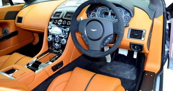 รูปภาพ แอสตัน มาร์ติน Aston Martin Vantage S ปี 2014