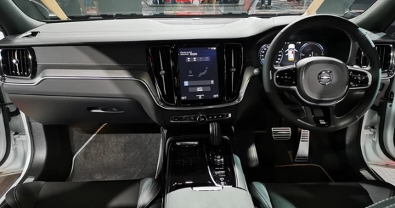 รูปภาพ วอลโว่ Volvo S60 T8 Twin Engine AWD Momentum ปี 2020