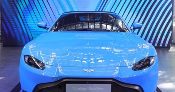 รูปภาพ แอสตัน มาร์ติน Aston Martin Vantage Roadster ปี 2021