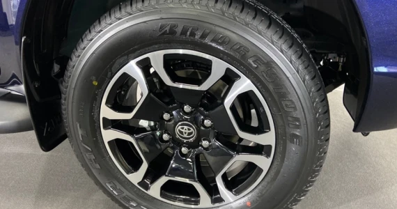 รูปภาพ โตโยต้า Toyota Revo Smart Cab 4X4 2.4 Mid ปี 2022