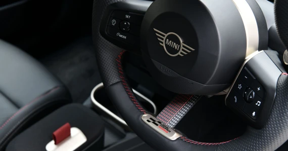 รูปภาพ มินิ Mini John Cooper Works 3-Door Hatch ปี 2025